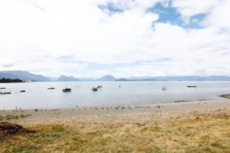 Tragedia en Lago Ranco: un muerto y un desaparecido en naufragio