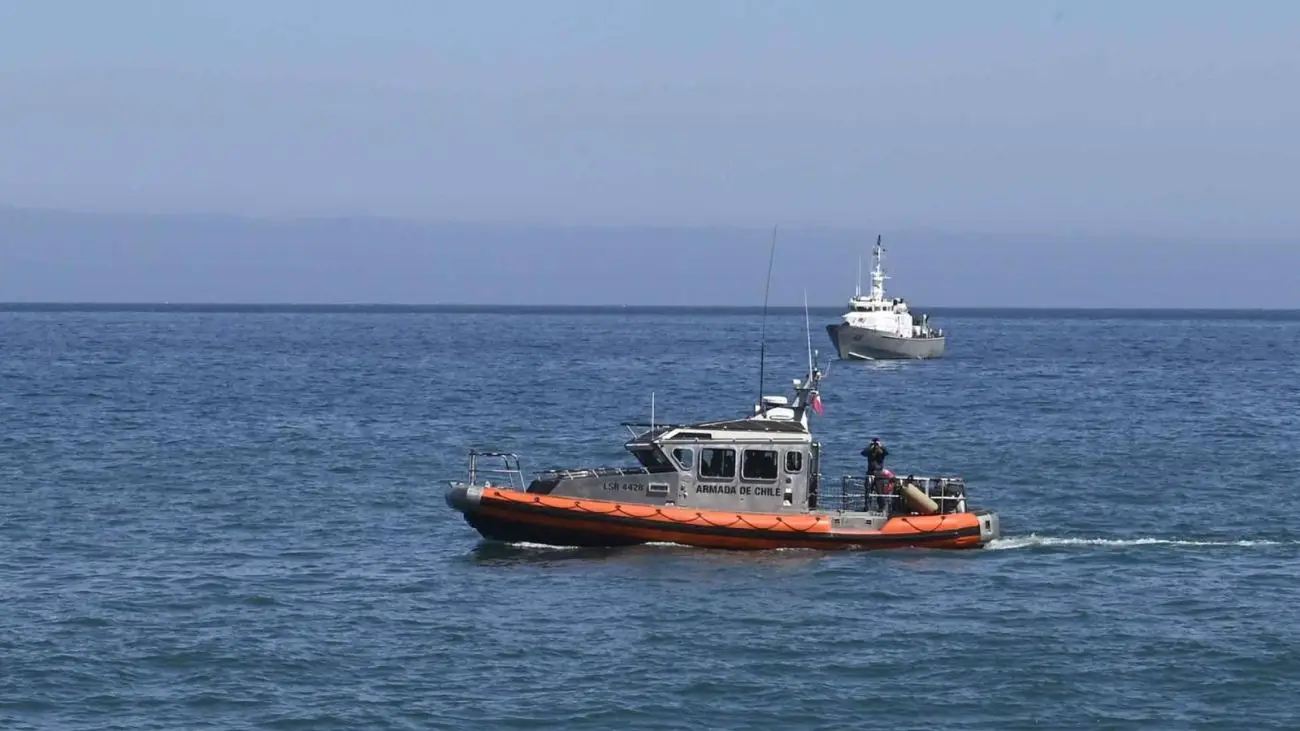 Finaliza rebusca de pescadores tras naufragio en Coronel: demandan justicia Finaliza rebusca de pescadores tras naufragio en Coronel: demandan justicia