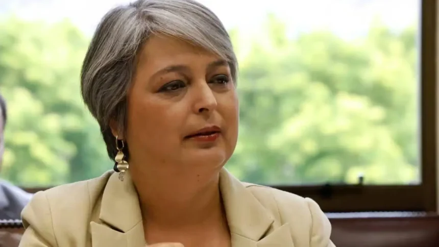 Jeannette Jara invita a la DC a formar gobierno de coalición