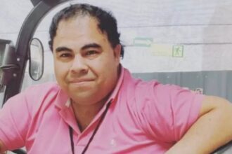 Juan Pablo Álvarez: De 'Pelotón' a operador de grúa horquilla