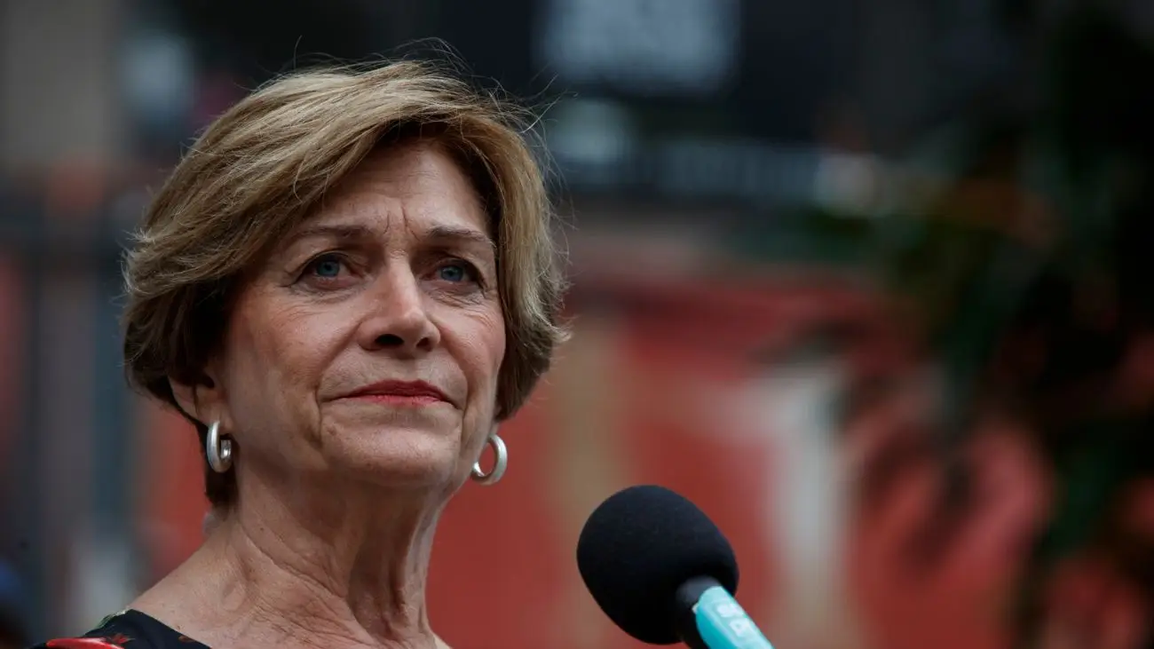 Evelyn Matthei acusó al Estadio Nacional de no tener cámaras de seguridad Evelyn Matthei acusó al Estadio Nacional de no tener cámaras de seguridad