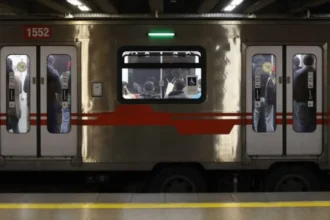 Cierre temporal de estaciones en la Línea 5 de Santiago