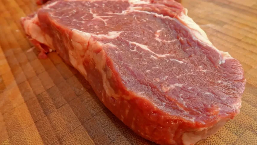 Importancia de no comer carne en Viernes Santo 2025: tradición cristiana