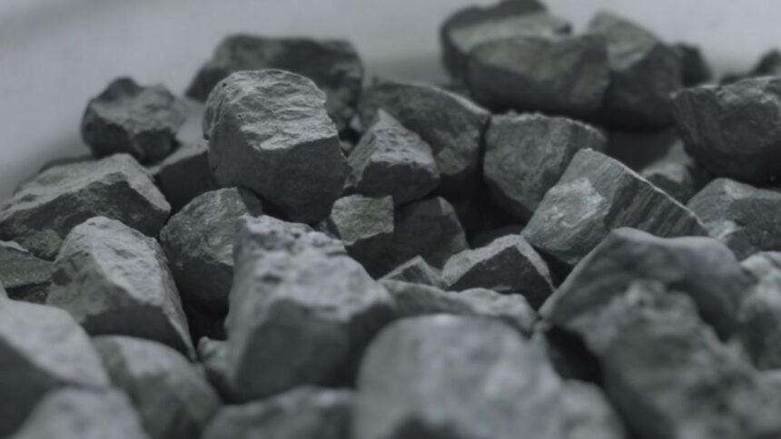 Impulso de la economía circular en la industria minera: más seguridad vial y menos polvo con escoria de cobre