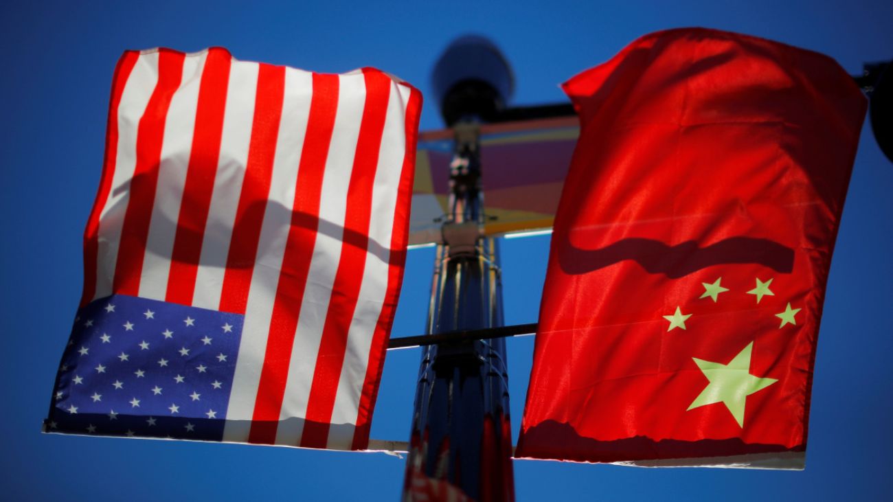 EE.UU. aumentará aranceles a China hasta un 245% por seguridad