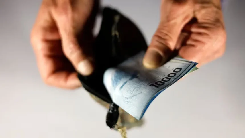 Bono Invierno 2025 en Chile: $81.257 extras para adultos mayores