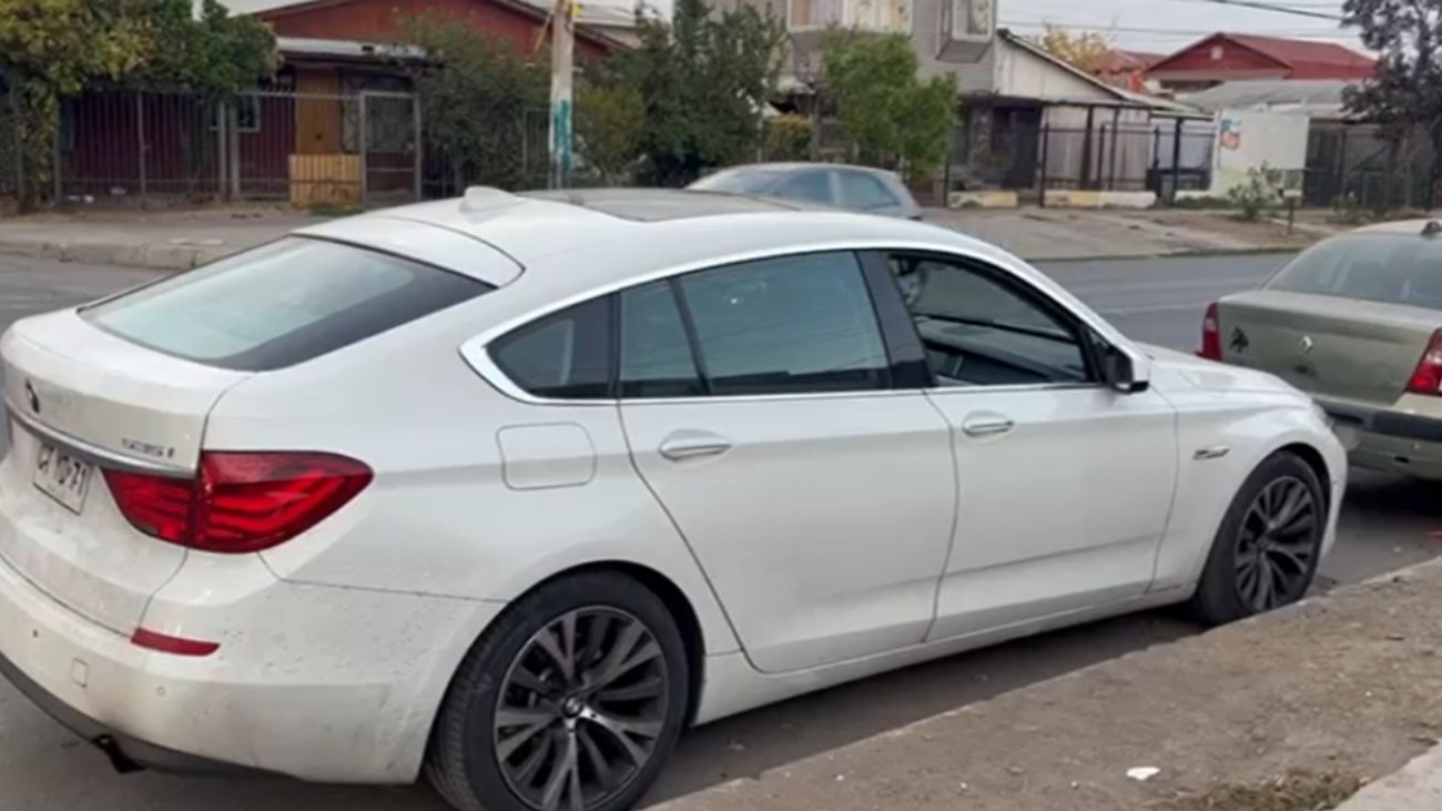 Robo de auto BMW en Acceso Sur: ciudadano chino víctima Robo de auto BMW en Acceso Sur: ciudadano chino víctima