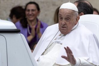 Emotivo último paseo del Papa Francisco antes de su fallecimiento