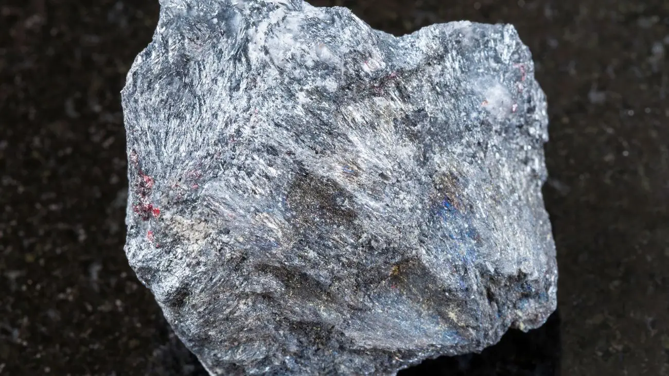 GoldMining descubre mineralización de antimonio junto al oro en Perú