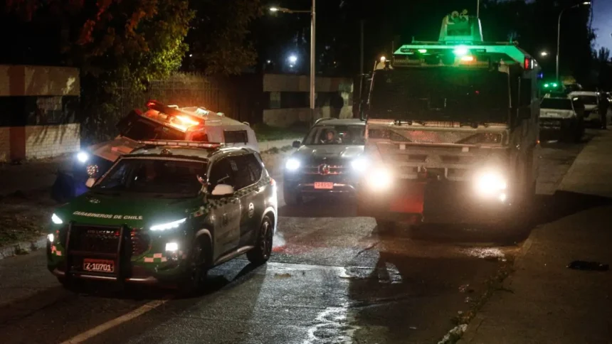 Funcionarios de Carabineros involucrados en tragedia del Estadio Monumental son apartados