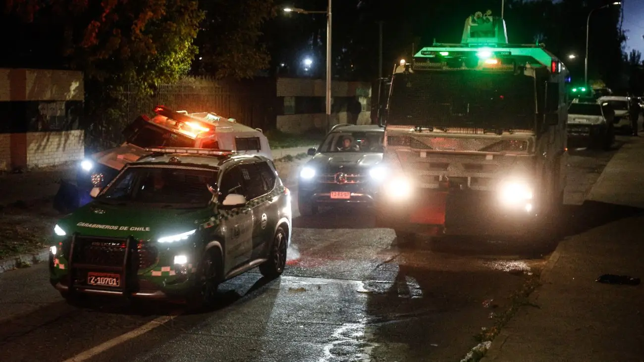 Funcionarios de Carabineros involucrados en tragedia del Estadio Monumental son apartados