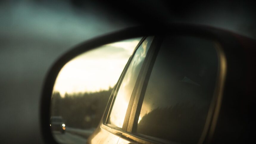 Comienza la fiscalización del grabado de patentes en vehículos en Chile