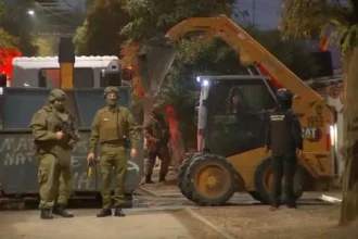 Demolición de narcomausoleo en San Bernardo: Alcalde rechaza homenaje delincuencial