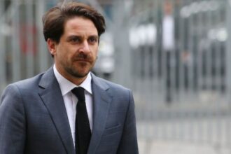 Gonzalo Winter defiende el uso de la corbata presidencial