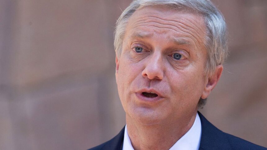 José Antonio Kast alerta sobre peligroso déficit fiscal en Chile