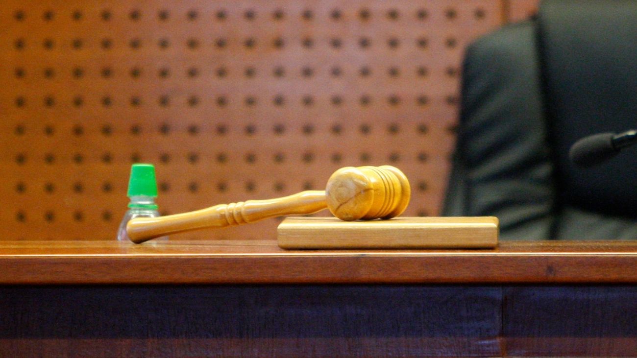 Condenan a juez por huir de accidente en Concón, Valparaíso Condenan a juez por huir de accidente en Concón, Valparaíso