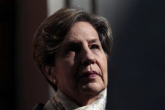 Escándalo en Chile: Isabel Allende desmiente acusaciones sobre venta de casa