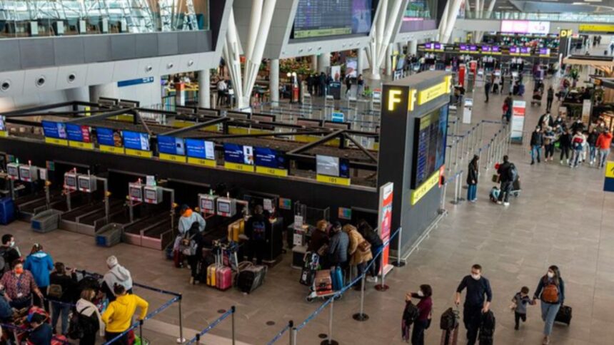 Detienen a ciudadano extranjero por amenaza de bomba en avión