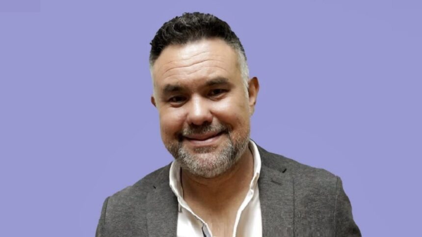 Gianfranco Marcone comparte su batalla contra la dermatitis atópica