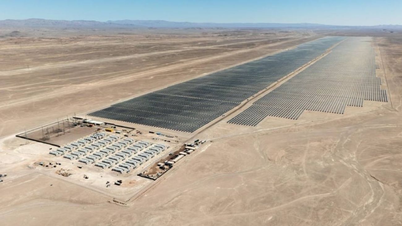 Inauguración de BESS del Desierto: primer sistema de almacenamiento de energía en Chile con 800 MWh de capacidad Inauguración de BESS del Desierto: primer sistema de almacenamiento de energía en Chile con 800 MWh de capacidad