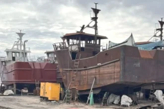 Explosión en astillero de Coronel: dos trabajadores graves son trasladados