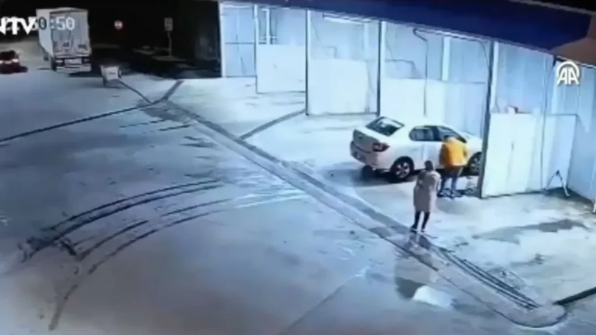 Trágico derrumbe en Turquía: familia devastada por colapso mortal