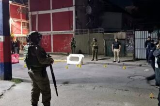 Amplio operativo en funeral de “Guatón Mutema” en Quilicura: extremo riesgo