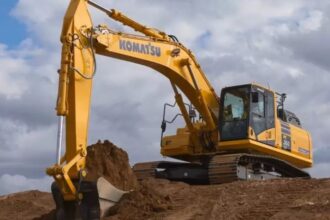 Komatsu ofrece oportunidades laborales en proyectos mineros de Chile