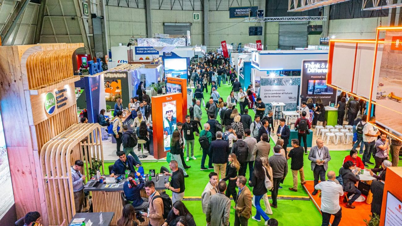 Éxito total en Expomin 2025: 220 reuniones de negocios promoviendo la minería chilena Éxito total en Expomin 2025: 220 reuniones de negocios promoviendo la minería chilena