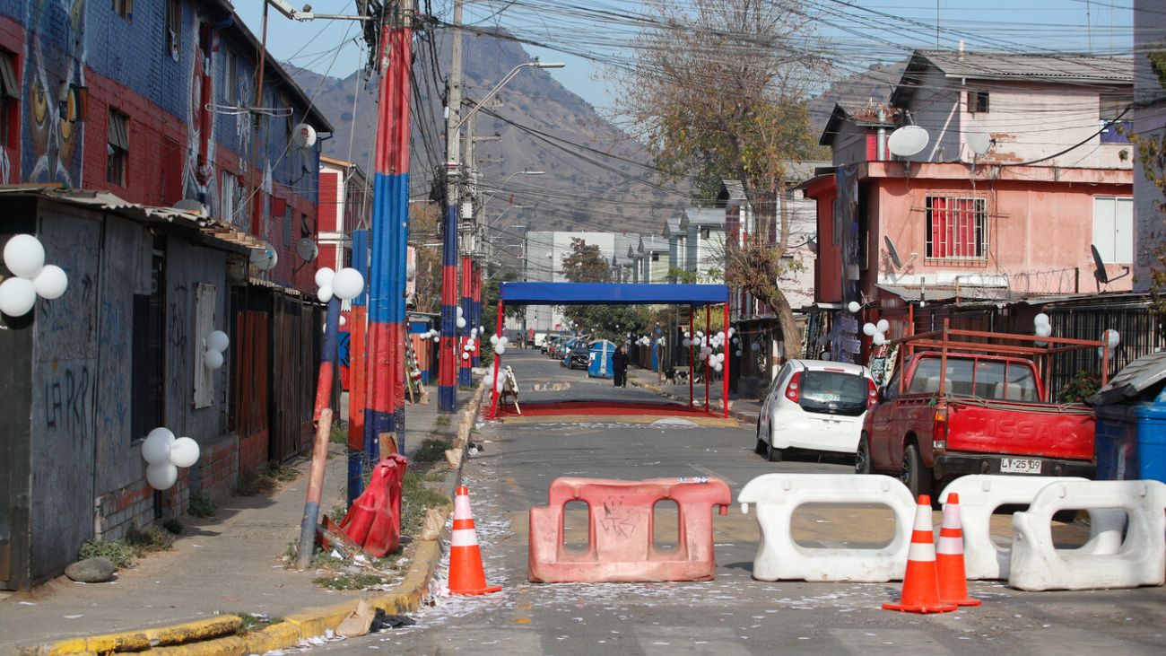 Funeral del “Guatón Mutema” en Quilicura, extremo riesgo para autoridades Funeral del “Guatón Mutema” en Quilicura, extremo riesgo para autoridades