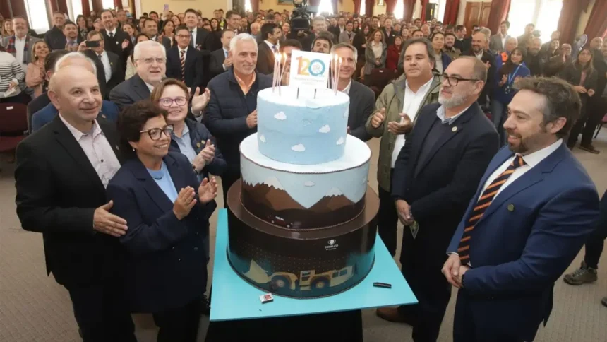 Ceremonia de aniversario número 120 de El Teniente, la mina que aportó 20.500 millones de dólares