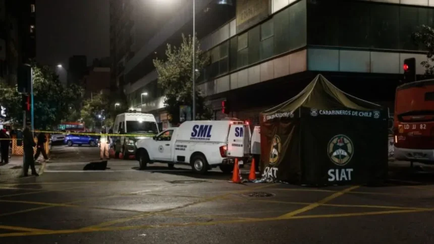 Trágico accidente en Santiago Centro: Dos mujeres atropelladas por bus RED