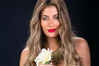 Catalina Palacios desafía normas en Miss Universo Chile a sus 45 años