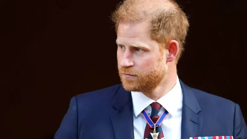El príncipe Harry busca reconciliación familiar tras desafíos y conflictos
