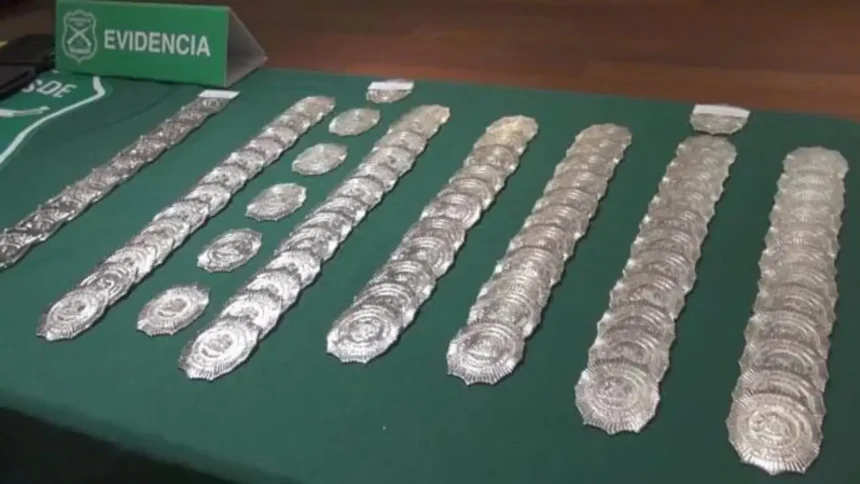 Desbaratan banda de falsificadores de placas de identificación en Chile