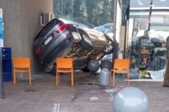 Choque de adultos mayores en servicentro Copec: milagrosa falta de lesiones graves