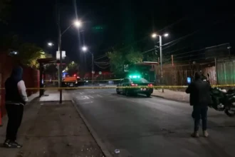 Carabinero abate a asaltante en intento de robo a conductora de app