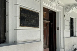 Propuesta de modernización de Enami para apoyar a la pequeña y mediana minería