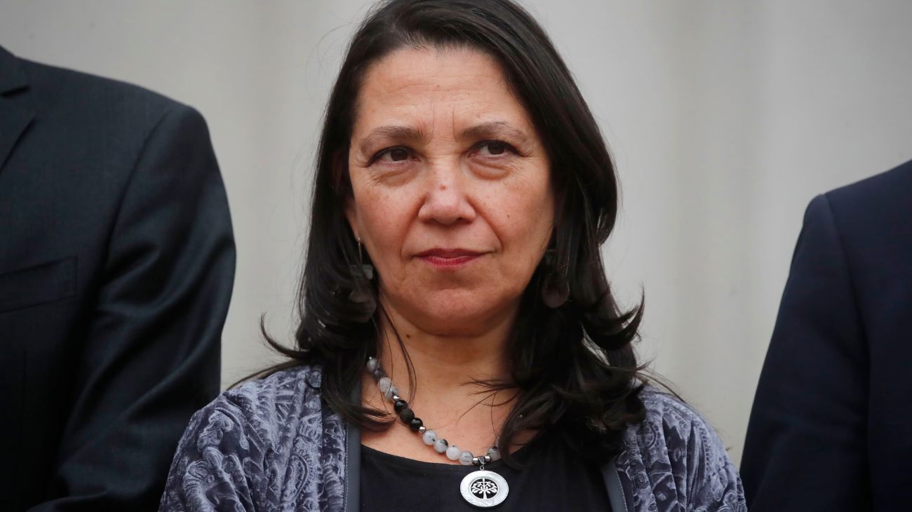 Denuncian a Ministra Macarena Lobos por solicitud a Fiscalía en Caso ProCultura