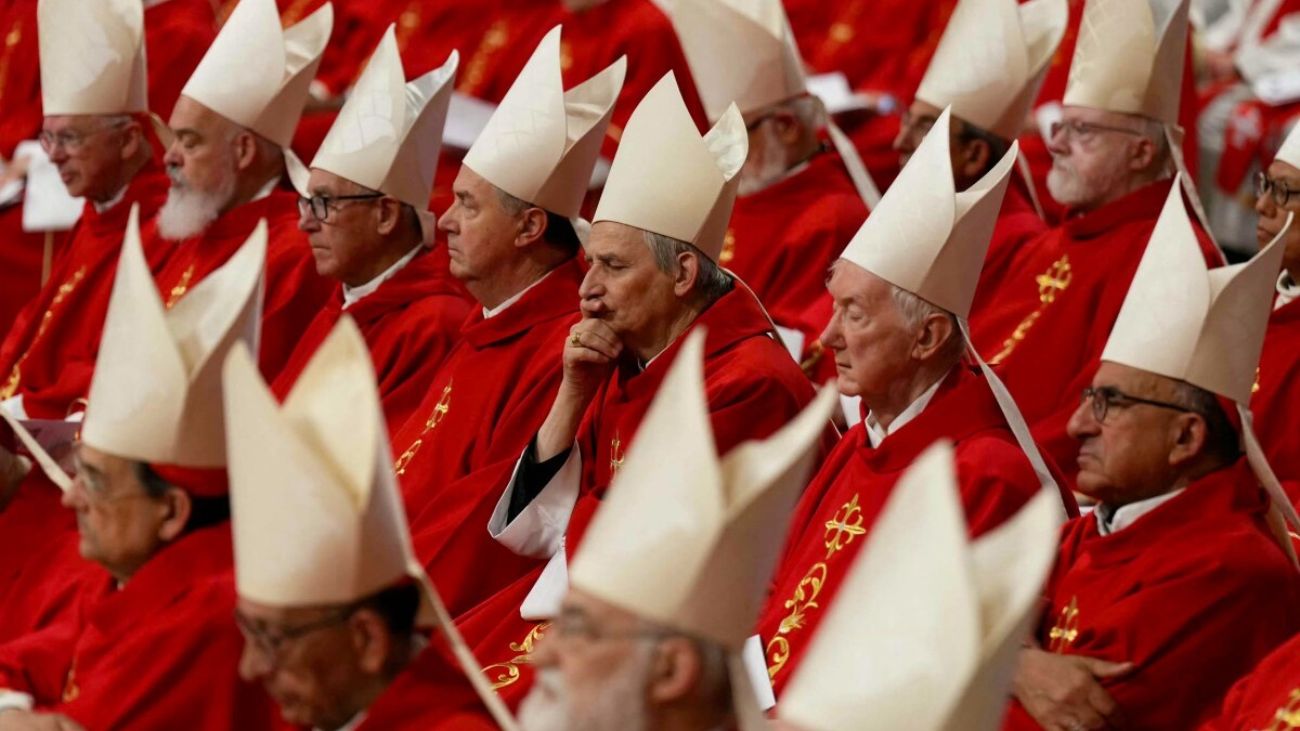 Cardenales en el Vaticano: Preparativos y perfil del nuevo Papa Cardenales en el Vaticano: Preparativos y perfil del nuevo Papa