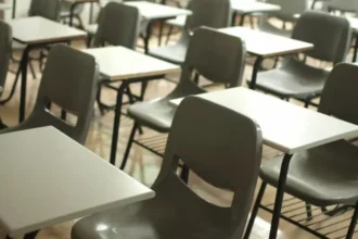 Polémica por cuotas millonarias en colegios privados chilenos: ¿equidad educativa?