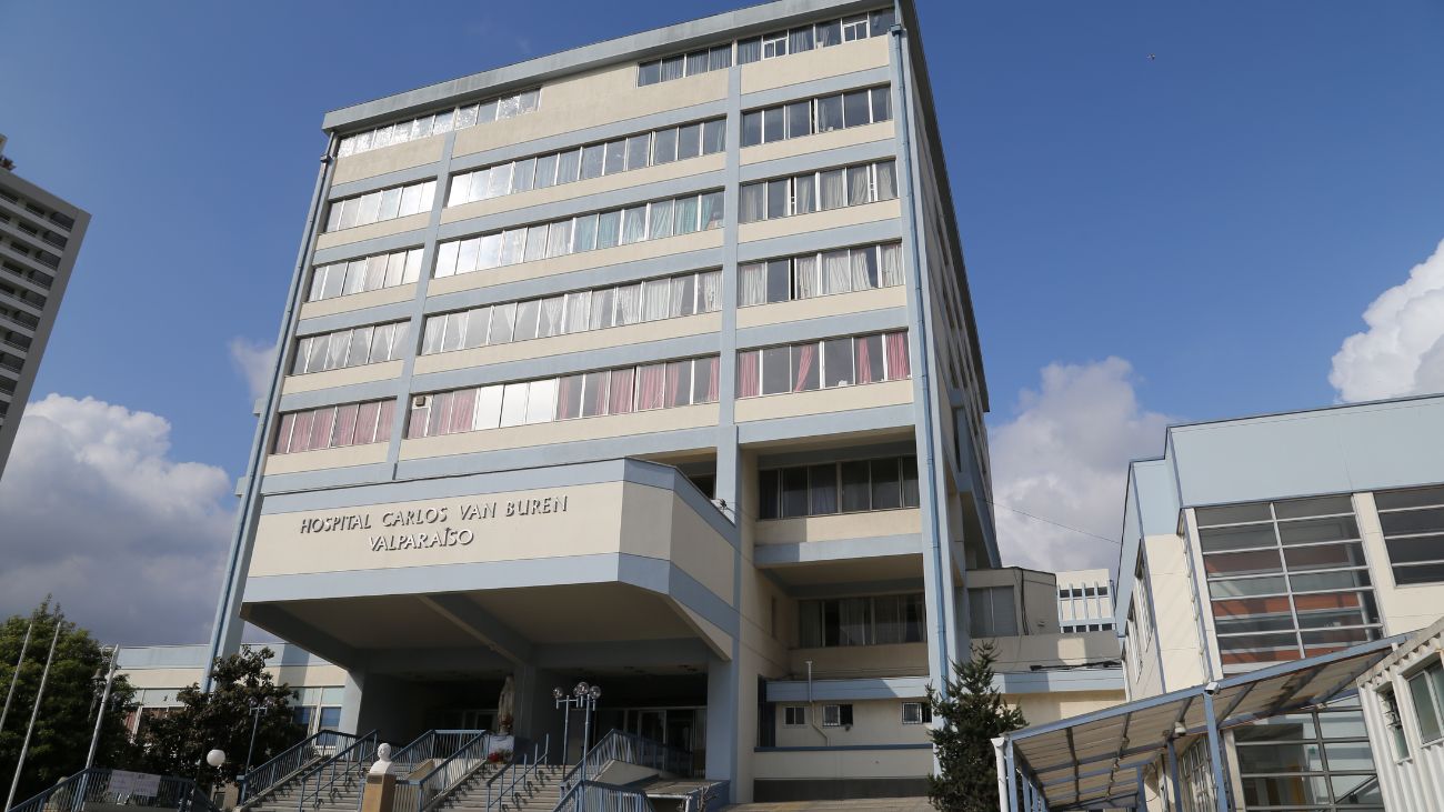Crisis financiera en Hospital Carlos Van Buren afecta listas de espera
