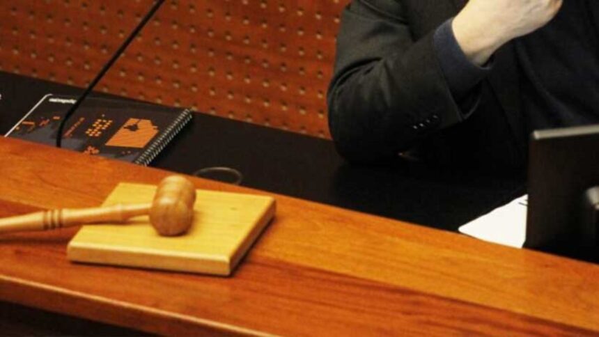 Condenan a juez por accidente fatal en Concón: tres años de prisión