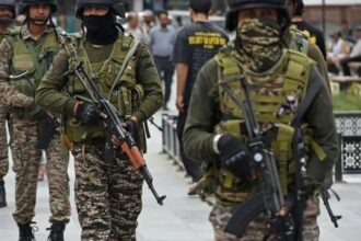 Aumenta la tensión entre India y Pakistán en Cachemira: enfrentamientos letales