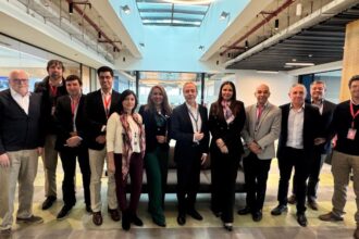 Reunión clave para la estabilidad eléctrica de Chile tras apagón masivo