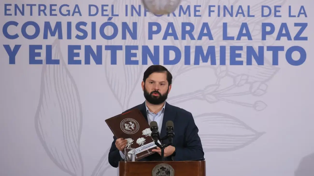 Desafíos y críticas a propuestas de Comisión para La Paz Desafíos y críticas a propuestas de Comisión para La Paz