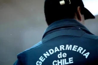 Madre en prisión por intentar usar a su hija en delito carcelario