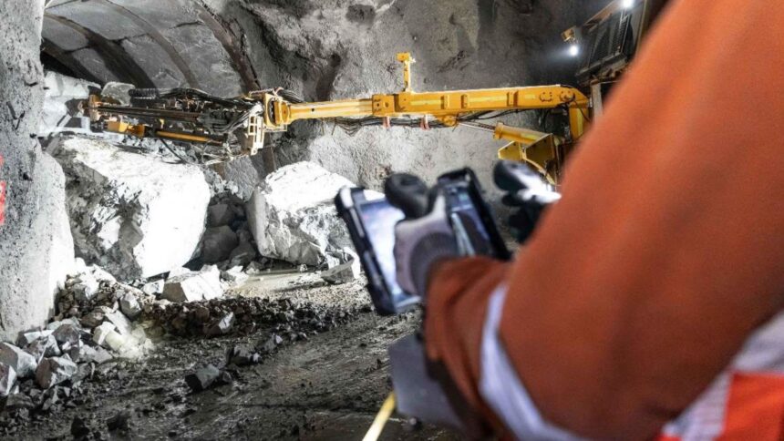 El BH3 de Maclean revoluciona la carga de explosivos en mina Pacífico Superior de Codelco División El Teniente