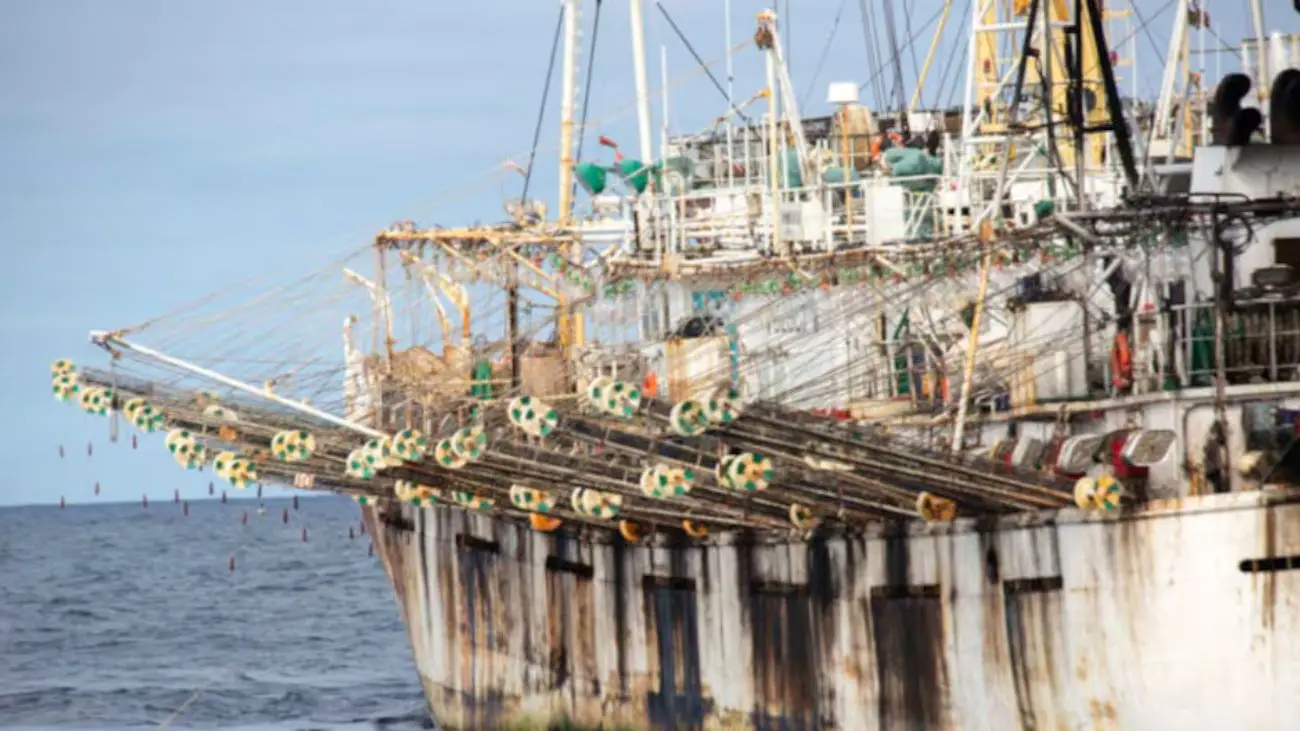 Embarcaciones chinas esperan reparaciones en Punta Tumbes, sin faenas de pesca Embarcaciones chinas esperan reparaciones en Punta Tumbes, sin faenas de pesca