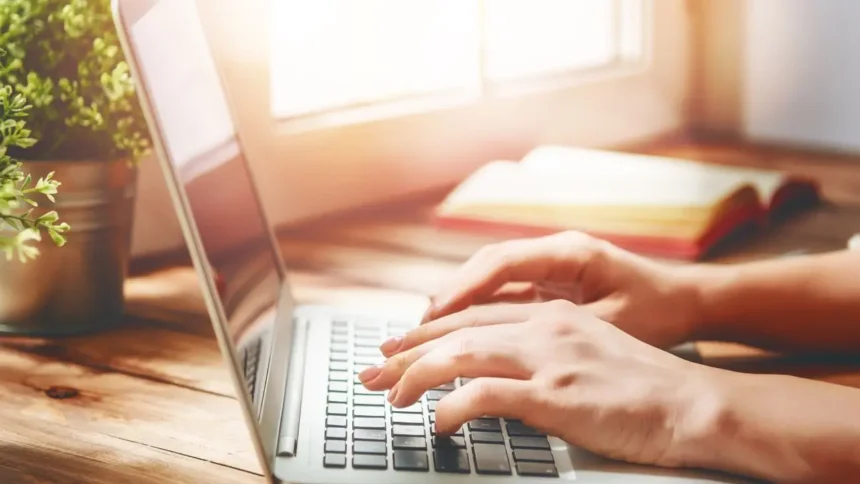 Cómo elaborar un CV efectivo en Chile: estructura, consejos y recursos